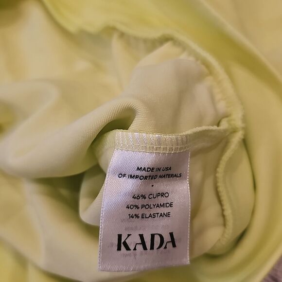 Lime Green Sweater Size S NWOT - Picture 5 of 9